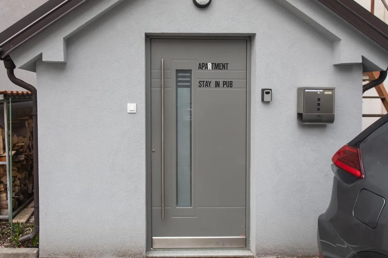 Stay In Pub Kamera Klub Apatment-City Center Lubiana 0*,  Slovenia