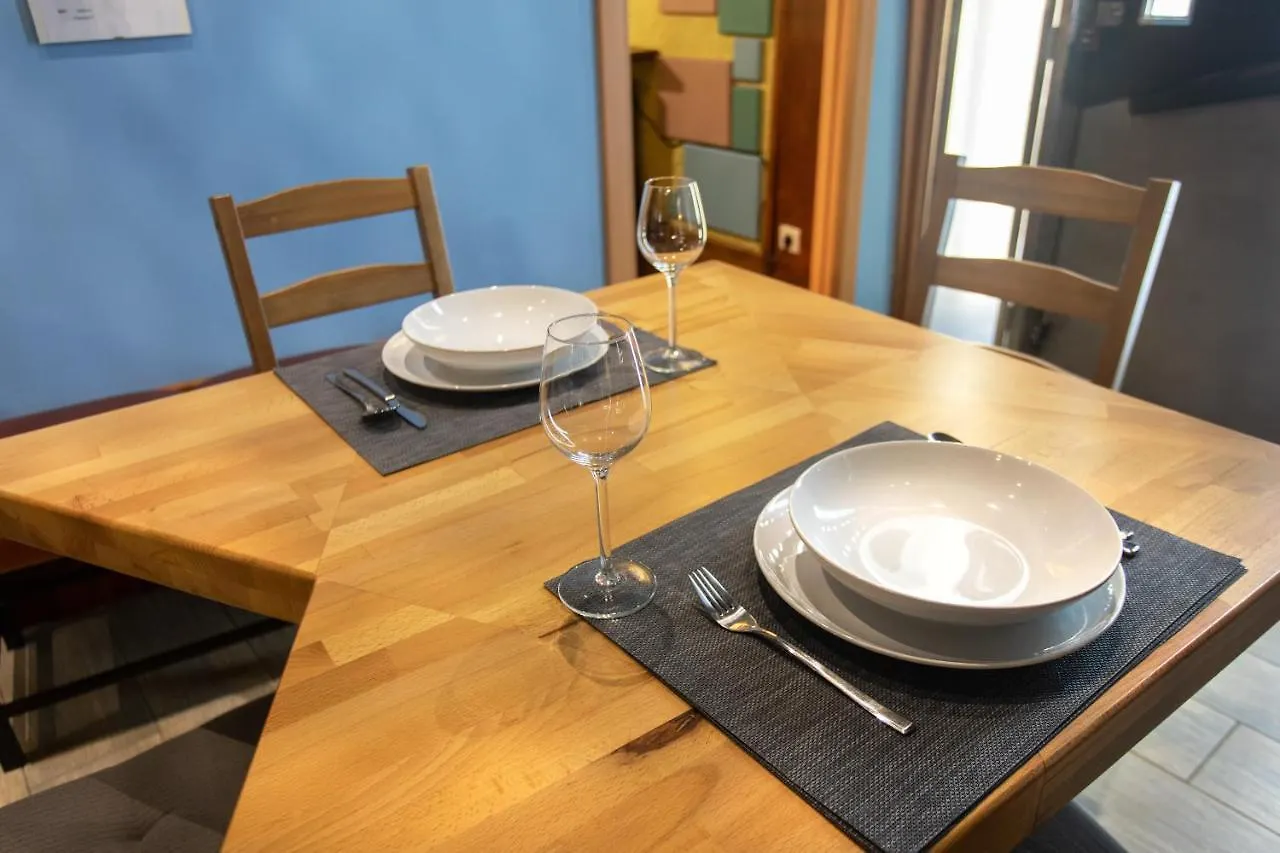 Apartment Stay In Pub Kamera Klub Apatment-City Center Ljubljana